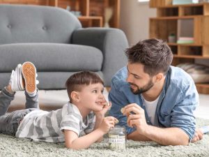 子育て世帯にオススメの「新NISA」活用法とは？リスクの少ない投資方法を徹底解説