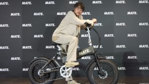 俳優・窪塚洋介さんが語る「新しい自転車マナー」デンマークに学ぶ交通安全とは