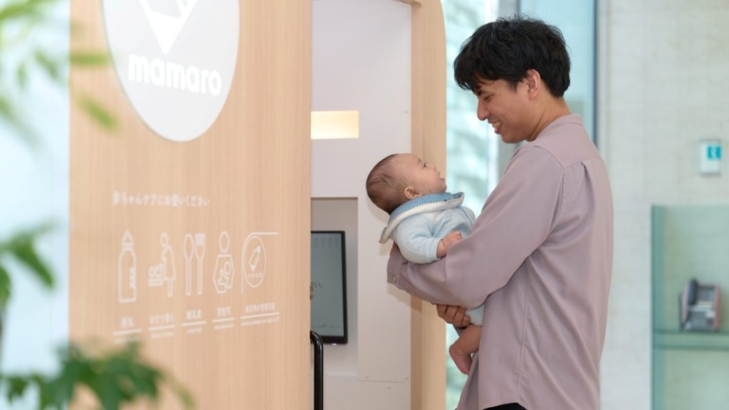 日本各地で設置が進むベビーケアルーム「mamaro™」とは？快適さが向上した個室型授乳室の魅力を解説！